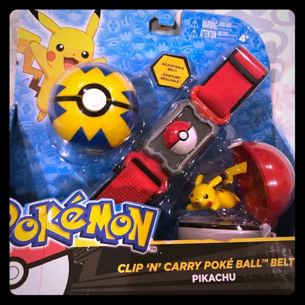 BNIB Pokémon Ball Belt Clip